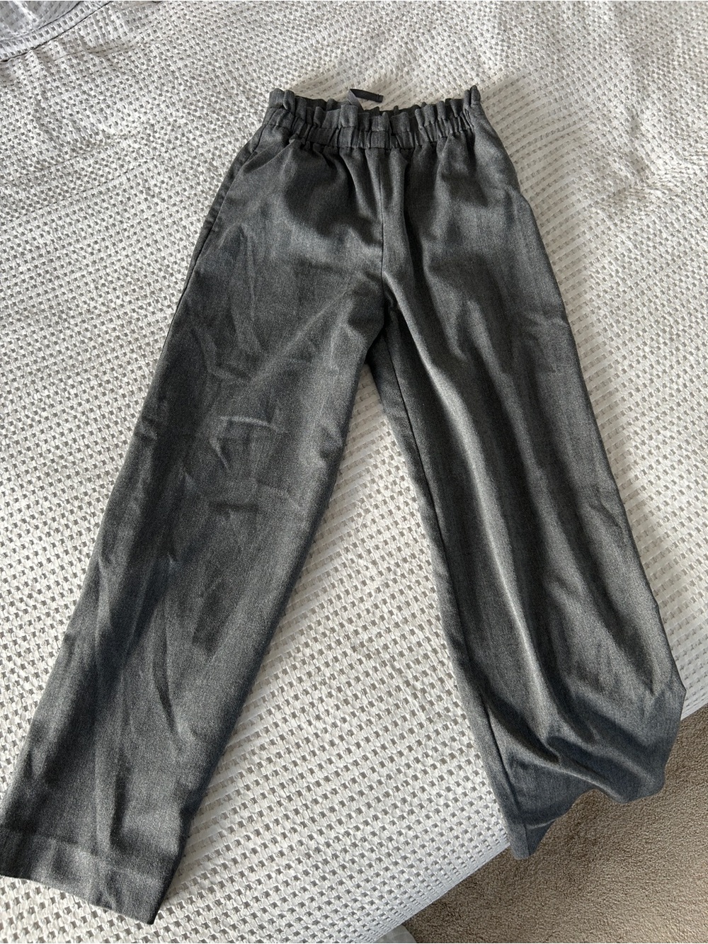 Uniqlo Dark Gray Elastic-Waist Straight-Leg Pants